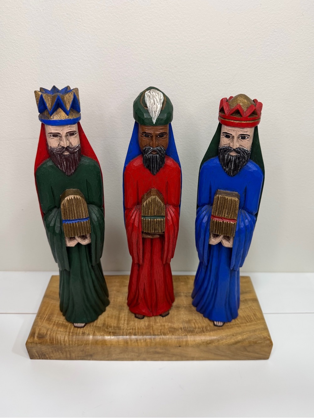 Vintage Tallados Reyes Puerto Rico Hand Carved Three Wise Men Wood Sculpture
